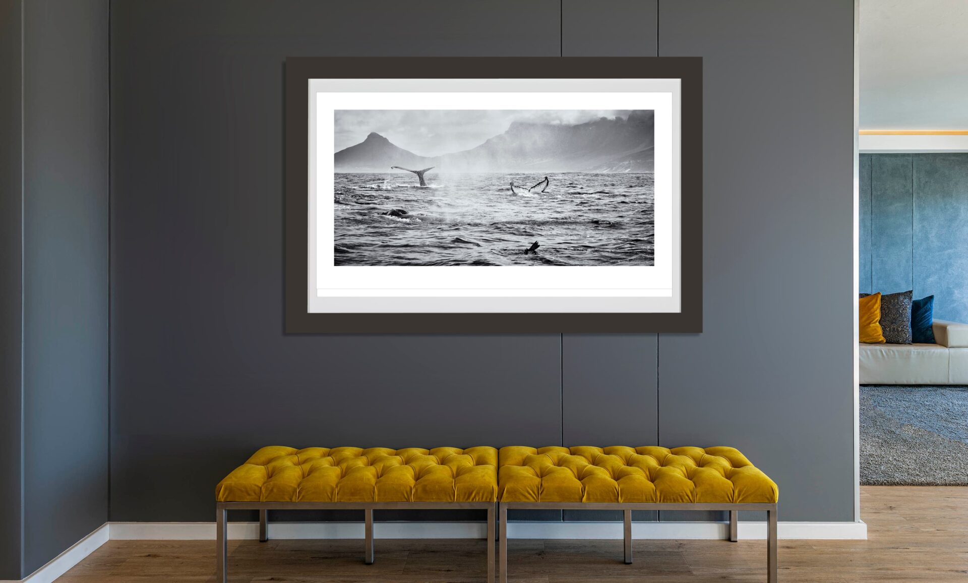 12 Apostles, a lion, a table, a seal and a multitude of whales. - Image 2